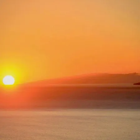 Spacious, Well Appointed, In A Wonderful Raised Location And Stunning Sea Views Vila *